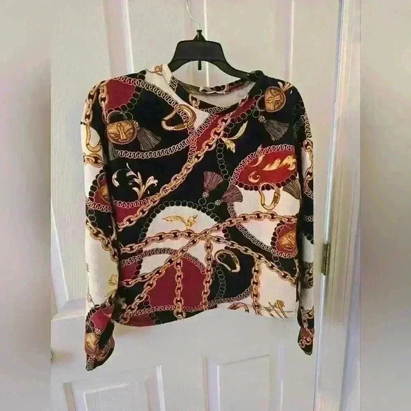 ZARA Chain Printed Cropped Sweatshirt Size M - Picture 1 of 3